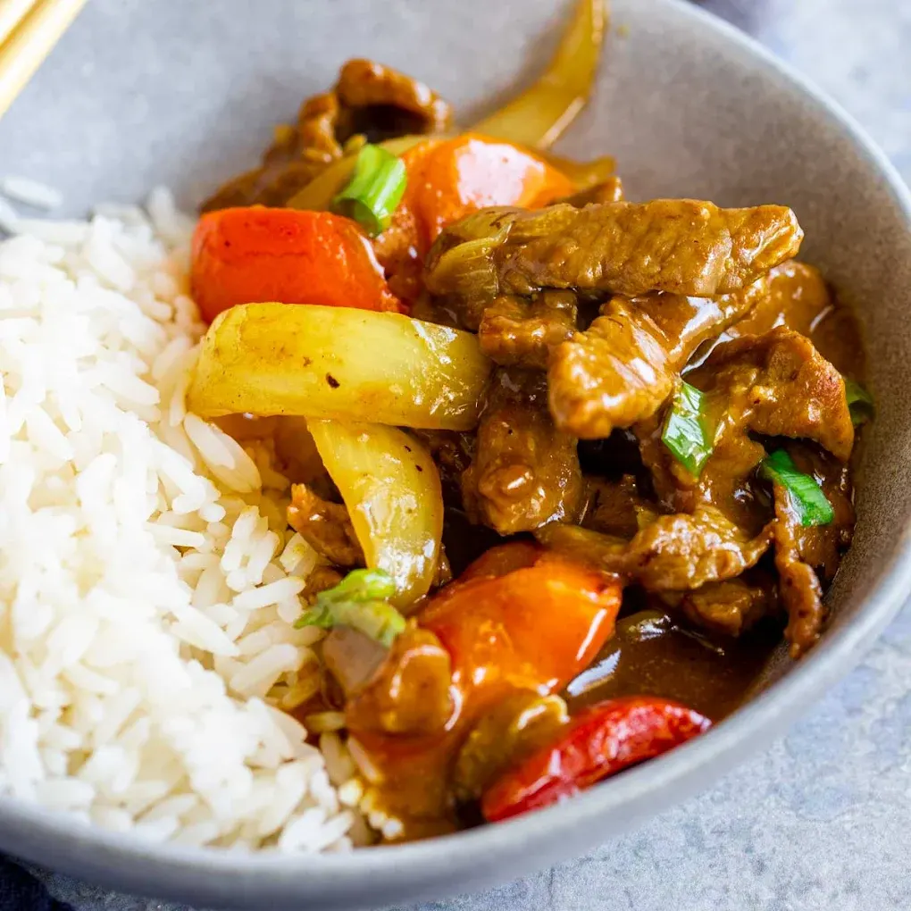 Beef with Onions over Rice — Peking Garden Asian Cuisine